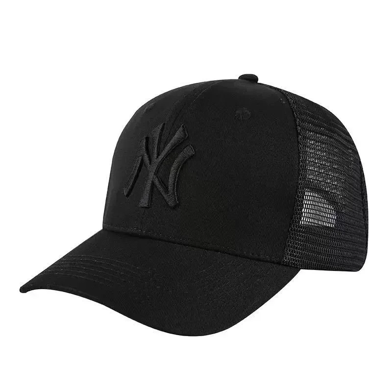 New York Yankees Black Trucker Cap
